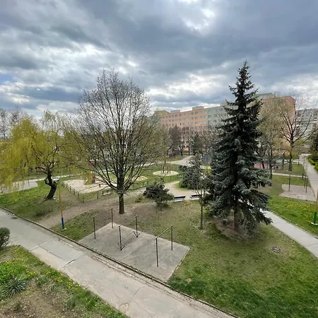 Ar Rezidencia Rosna Апартаменты Кошице